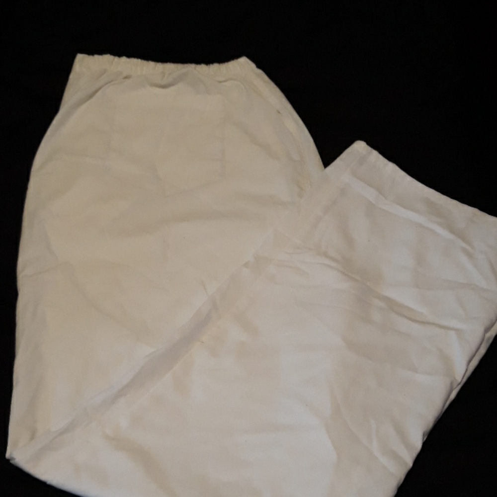 Nursing scrub bottoms
